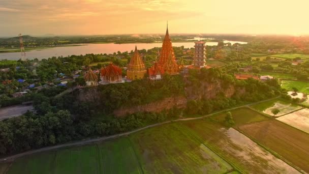 Air View Wat Tumseua Kanchanabuir Ththailand — стоковое видео