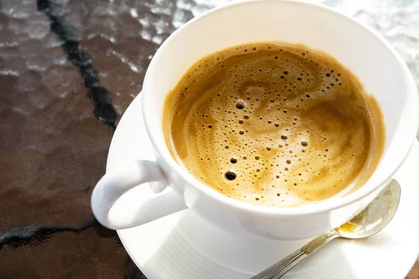 Creme Von Gebräu Frischer Kaffee Weißer Tasse — Stockfoto