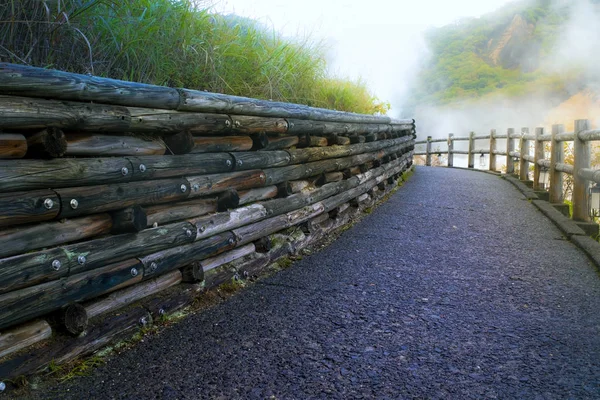 Idąc Tokiem Jigokudani Lub Dolina Piekła Główne Źródło Noboribetsu Onsen — Zdjęcie stockowe