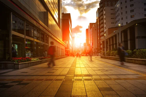 日本北海道札幌的城市生活和丰富多彩的日落天空 — 图库照片