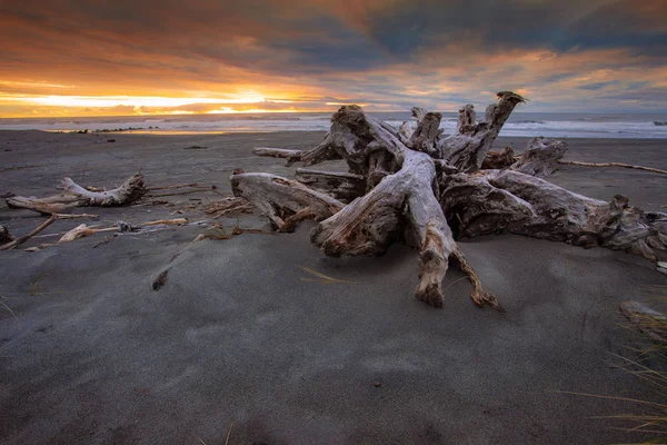 Dramatik Günbatımı Gökyüzü Hokitika Plaj Southland Yeni Zelanda — Stok fotoğraf