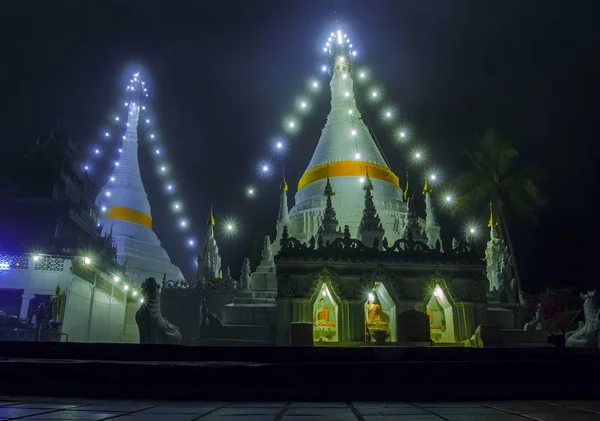 Hermosa Noche Disparo Phra Que Doi Kong Moo Religión Más — Foto de Stock