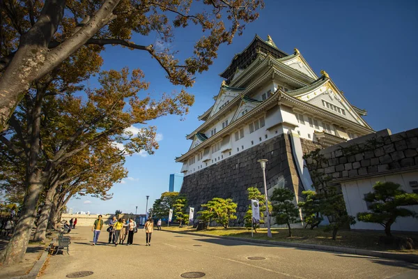 Japonia Osaka November7 2018 Grupa Atrakcja Turystyczna Zamek Osaka Jednym — Zdjęcie stockowe