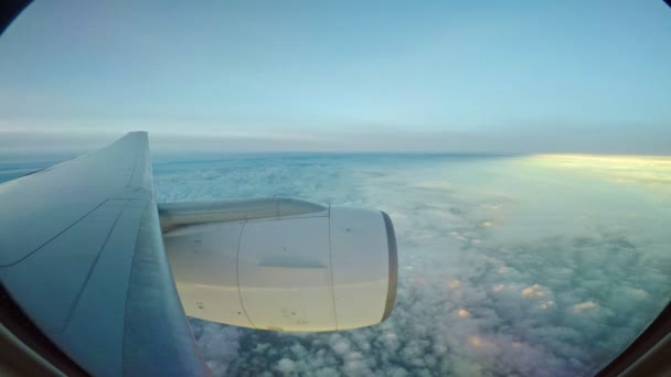 Avión Jet Volando Sobre Paisaje Nubes — Vídeo de stock