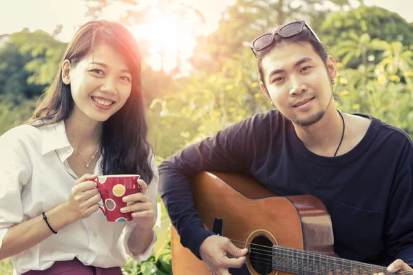 Asian Younger Man Woman Playing Guitar Happiness Emotion — Stock Photo, Image