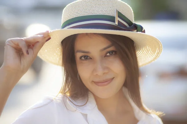 Ritratto Headshot Bella Asiatico Giovane Donna Dentino Sorridente Faccia Felicità — Foto Stock