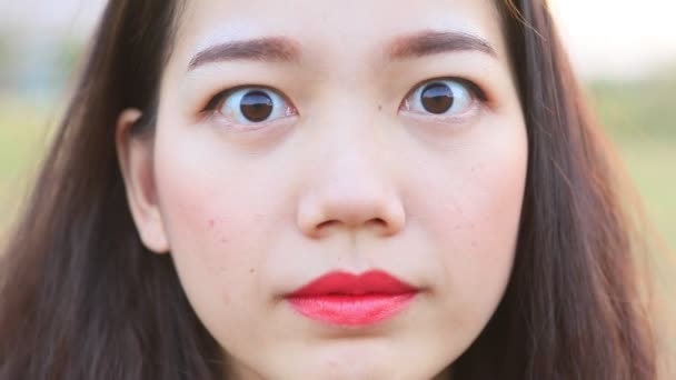 Close Asian Younger Woman Eyes Health — Stock Video