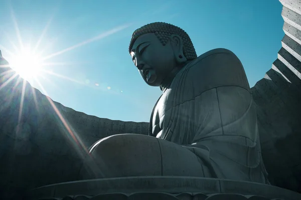 Hokkaido japan - october8,2018 : japanese buddhist statue in hil — Stock Photo, Image