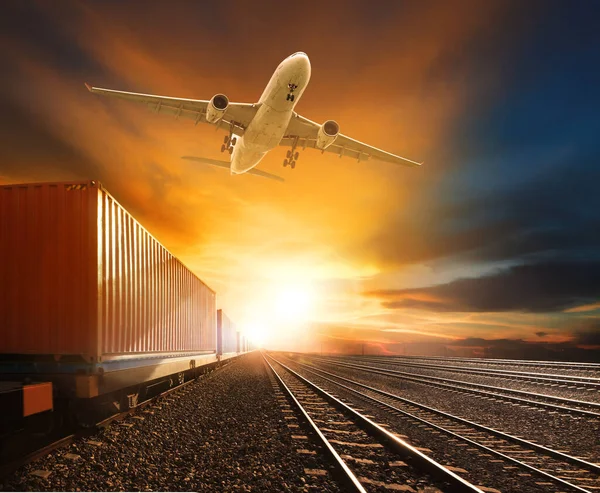 Logistic Trains Cargo Plane Flying Beautiful Sky Background — Stock Photo, Image