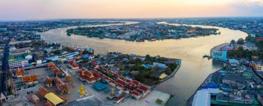 Bangkok Tayland 'ın dışında Tha-chin nehrinin havadan görünüşü.