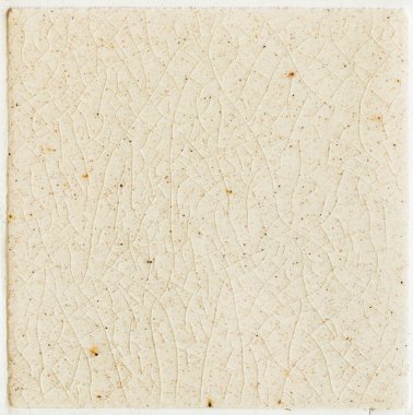 Beyaz krem kaplı fayans üzerindeki çatlakların arka plan ve dokusunu kapat