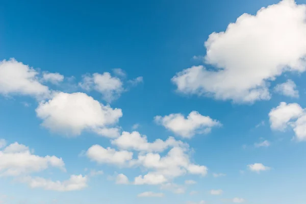 Achtergrond Textuur Van Abstracte Mooie Blauwe Lucht Met Witte Wolken — Stockfoto