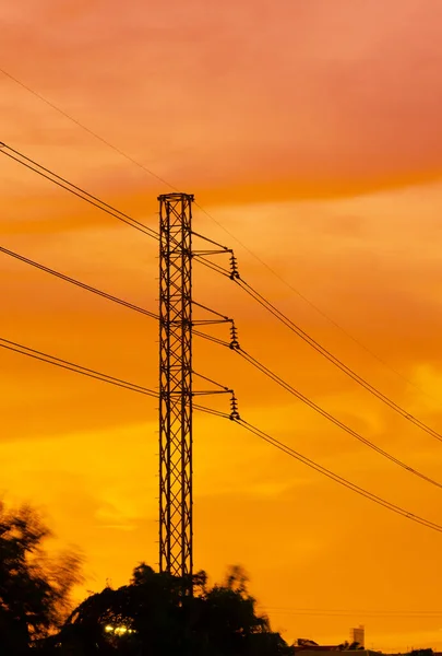 Landschap Uitzicht Elektriciteit Pyloon Stad Silhouetted Tegen Bij Zonsondergang — Stockfoto