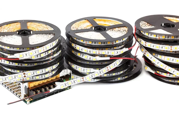 Módulos de adaptadores com bobina com fitas de lâmpadas LED — Fotografia de Stock