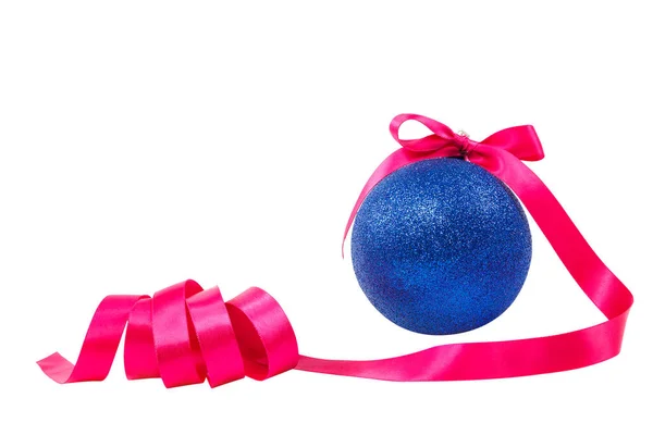 Christmas tree ball and ribbon isolated on a white background — Stock Photo, Image