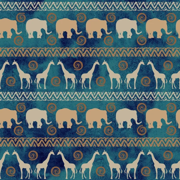 野生動物とアフリカの部族の民族のシームレスなパターンの背景 — ストック写真
