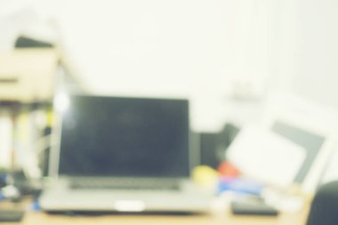 Modern iş bürosunun odak noktasından soyut arkaplan, bulanık görüntü