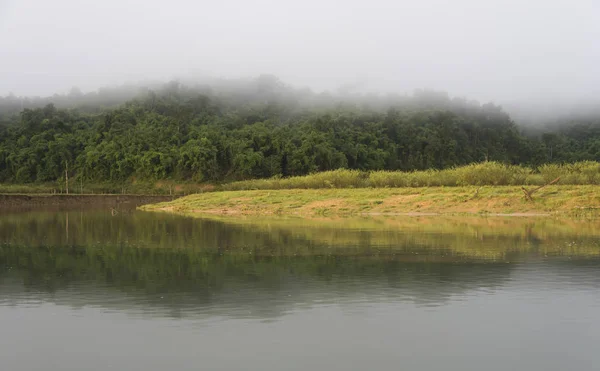 Таиланд Природное Озеро Место Сохранения Водно Болотных Угодий Sangklaburi Kanchanaburi — стоковое фото