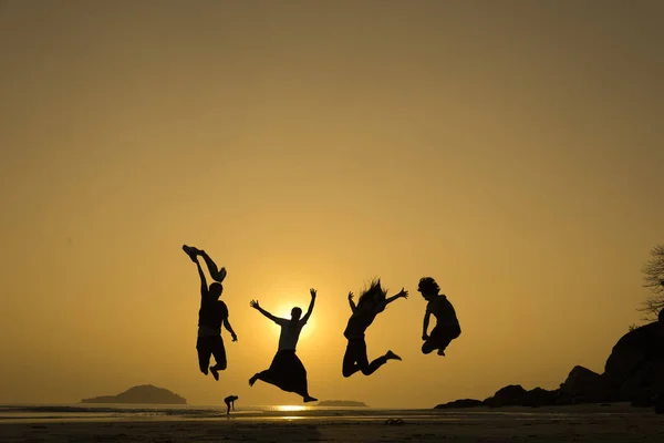 Happy Family Father Mother Son Daughter Nature Sunset — Foto Stock