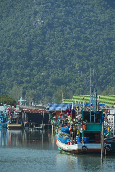 Рыбацкие Лодки Море — стоковое фото