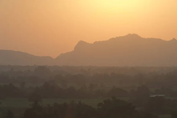 Wald Und Sonnenuntergang Den Bergen Thailand — Stockfoto