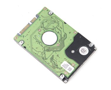 Disk sürücüsü beyaz arkaplanda izole edildi