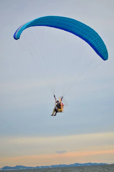 Paraglider Moto Pantai — Stok Foto