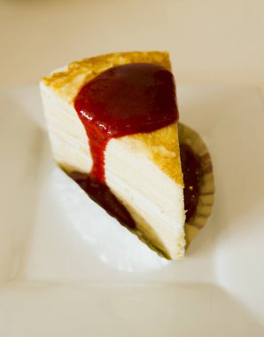 plaka üzerinde Cheesecake