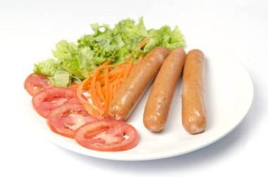 sosis tabakta sebze ile