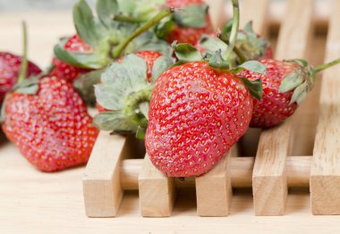 Taze çilekler. Kapatın.