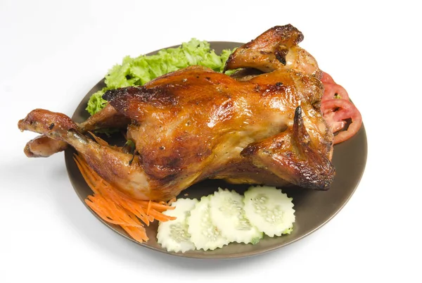 Whole Grilled Chicken Served Vegetables — Stockfoto