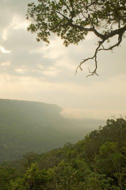 Dağların güzel manzarası