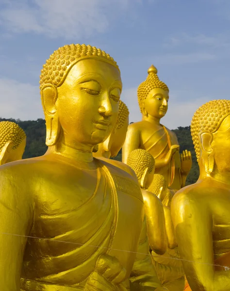 Makha Bucha Boeddha Met Standbeeld Van 1250 Discipelen Nakhonnayok Thailand — Stockfoto