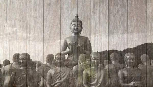 Buddha Holzbrett — Stockfoto