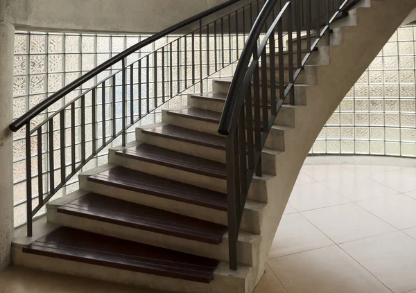 bir vintage Spiral merdiven soyut resim