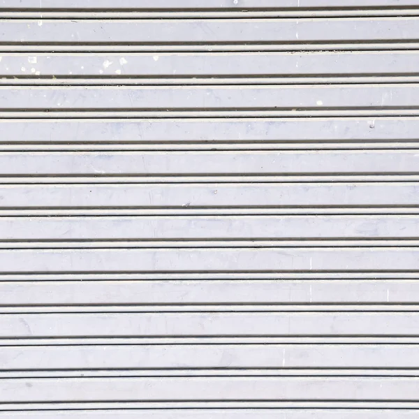 Oluklu metal doku yüzeyi