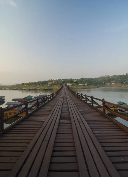 Puente Madera Más Largo Tailandia Sangkhlaburi Kanchanaburi — Foto de Stock