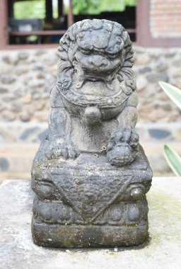 Çin İmparatorluk aslan heykeli