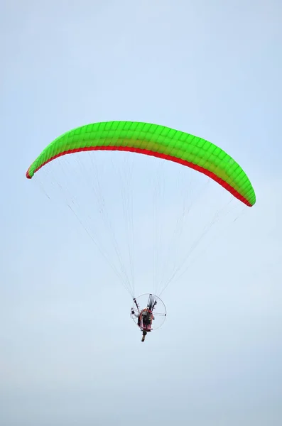 Skrzydło Moto Bluesky — Zdjęcie stockowe