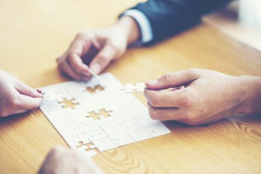 Sonunda jigsaw konseptiyle çözüm bulma