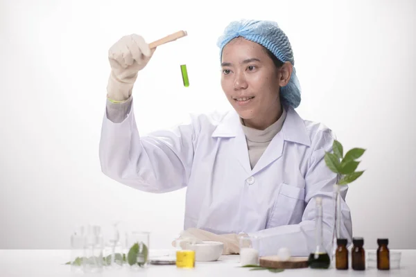 Cientista Verificar Com Tubo Ensaio Análise Conceito — Fotografia de Stock