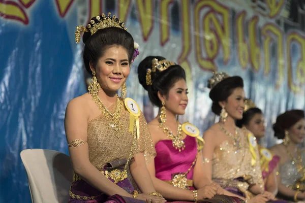 Nakhonnayok Thailand Nov Unidentified Mrs Noppamas Thai Woman Loy Krathong — стоковое фото