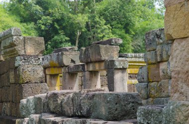 Kumdan kale taş phanomrung buriram ili, Tayland. dinî yapılar antik khmer sanat tarafından oluşturulmuş.