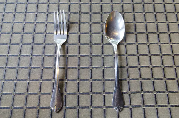 Restoranda boş bardaklar.