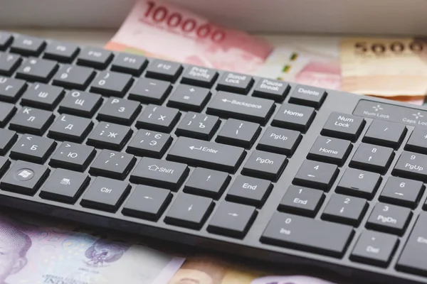 Konsept: Endonezya para farklı türleri