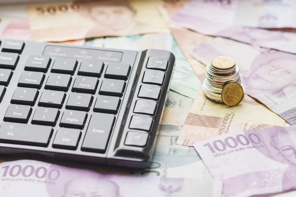 Konsept: Endonezya para farklı türleri