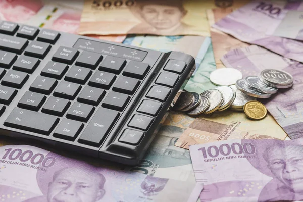 Konsept: Endonezya para farklı türleri