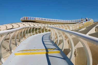 Sevilla, İspanya - 14 Haziran 2018: Metropol şemsiye (Setaş de Sevilla) bakış açısı Seville, İspanya şehir