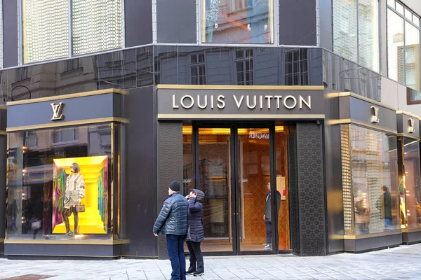 Louis Vuitton Wallets for sale in Vienna, Austria