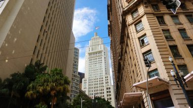 Sao Paulo, Brezilya - 9 Mayıs 2019: Downtown with old Banespa (Alti